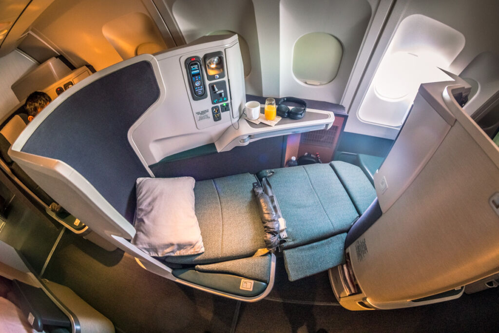 Cathay Pacific Business Class - Fly a FREE $8,000 flight