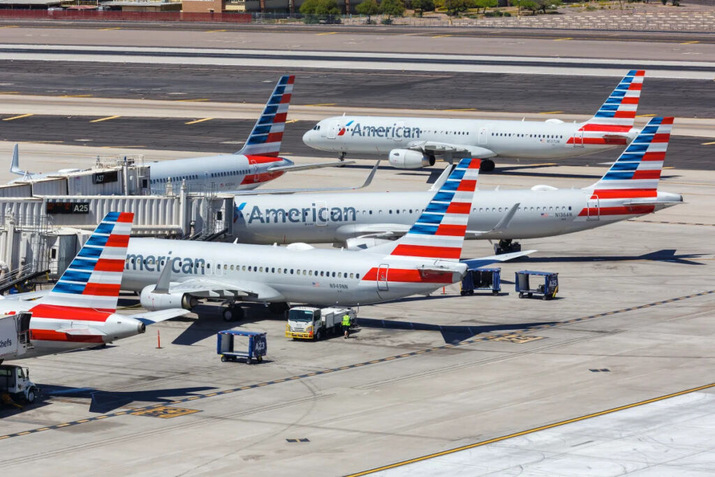 American Airlines vs United Airlines Which is the Best Airline