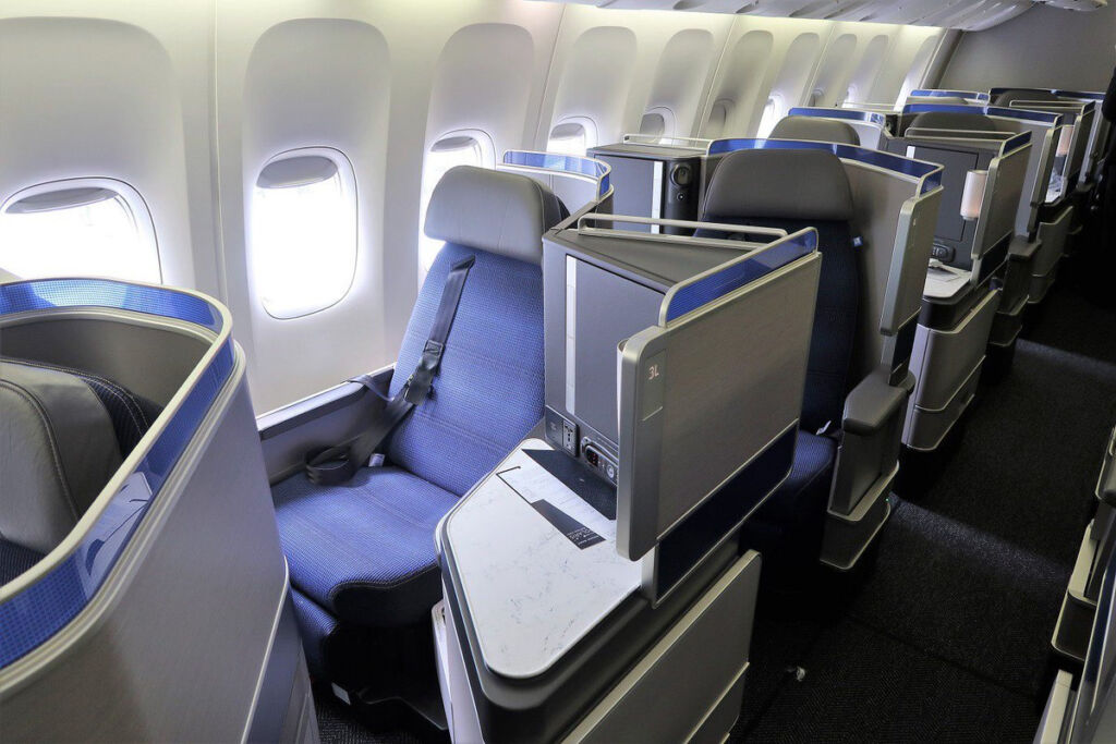 United 767 Business Class