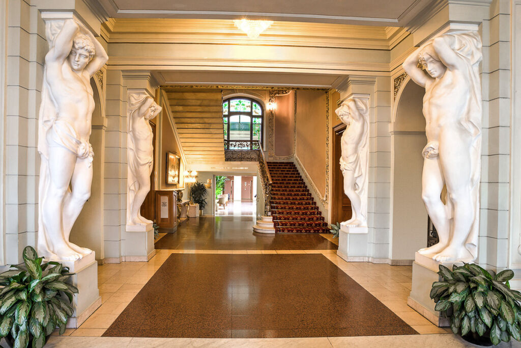 Amex Luxury Hotel Collection