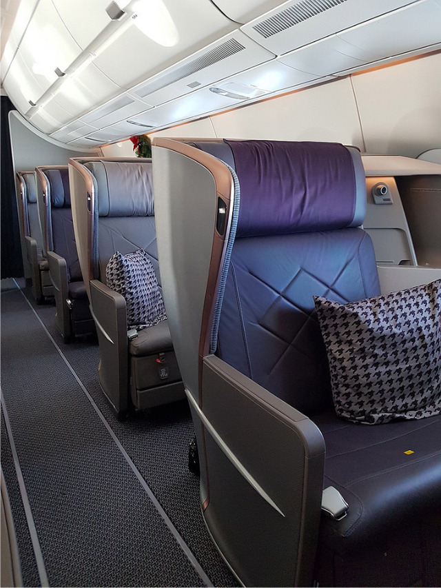 Business Class Singapore Review