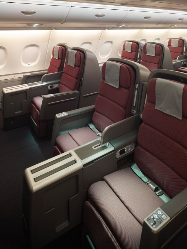 Qantas Dreamliner Business Class Review