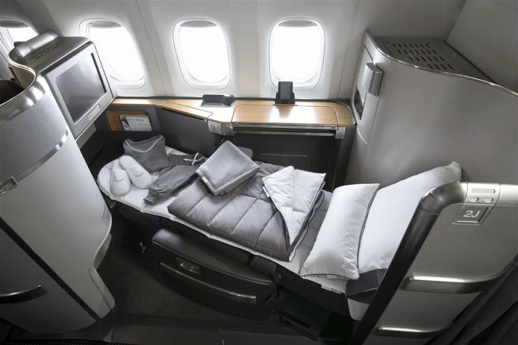 American Airlines First Class Benefits